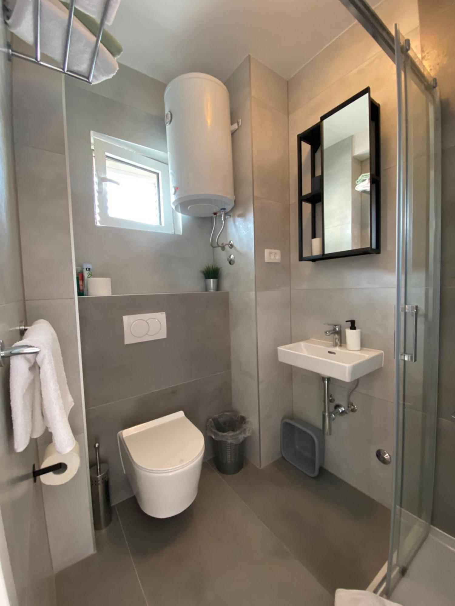 Studio Apartment And Rooms Adria Vodice Zewnętrze zdjęcie